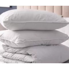 À quelle fréquence faut-il renouveler sa couette de lit et ses oreillers ?