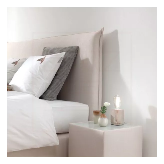 Boxspring avec tête Pillow