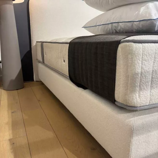 Soldes boxspring Styldecor avec tete de lit Versailles