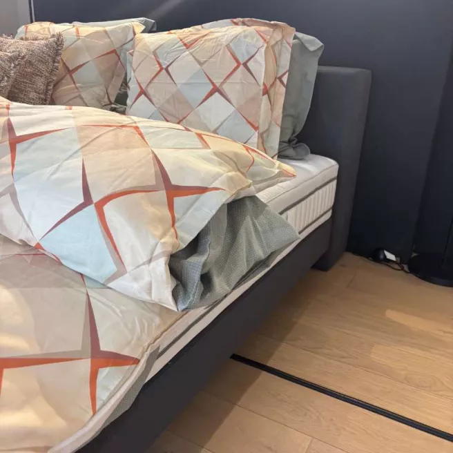 Soldes Boxspring avec tête Hampton